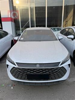 بي واي دي Qin Plus